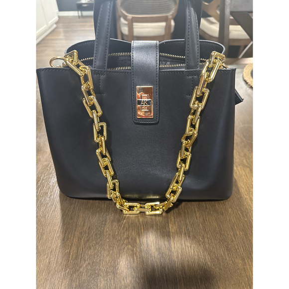 Anne Klein Handbags - Anne Klein Black Handbag with Gold Chain